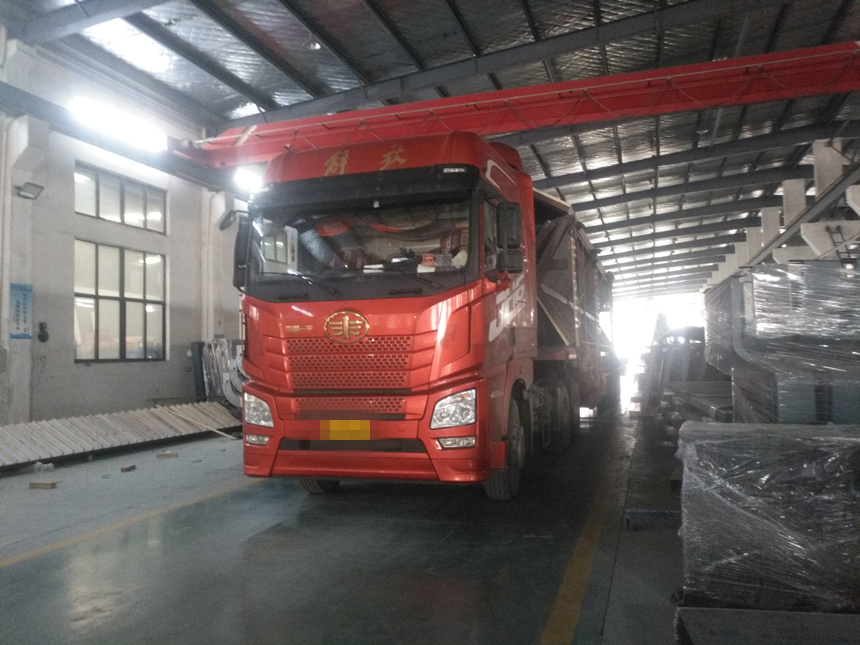 2018.11.22  河南平頂山公交站臺(tái)、候車亭發(fā)貨